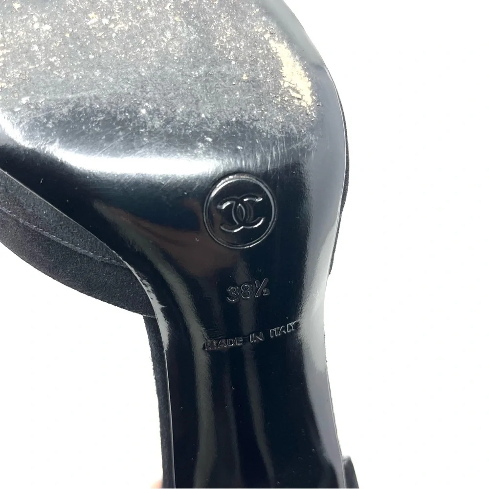 Vintage Chanel Black Suede Silver CC Logo High Heels Pumps Shoes 38.5 8.5